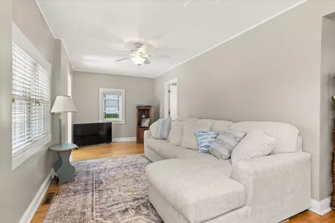 Living - 309 23rd Ave, Naplate, IL 61350 photo 1 of 2
