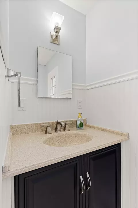 Bath - 309 23rd Ave, Naplate, IL 61350 photo 3 of 3