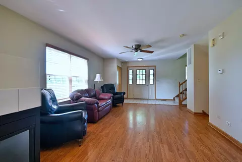 Living - 4142 Rivertowne Dr, Plainfield, IL 60586 photo 2 of 3