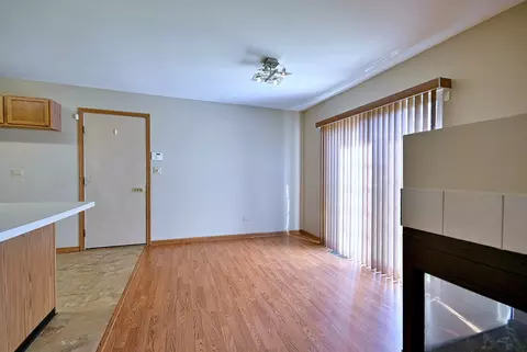 Living - 4142 Rivertowne Dr, Plainfield, IL 60586 photo 3 of 3