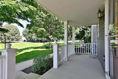 Exterior - 4142 Rivertowne Dr, Plainfield, IL 60586 photo 2 of 5