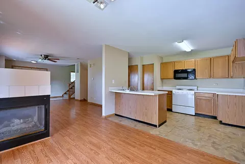 Kitchen - 4142 Rivertowne Dr, Plainfield, IL 60586 photo 1 of 2