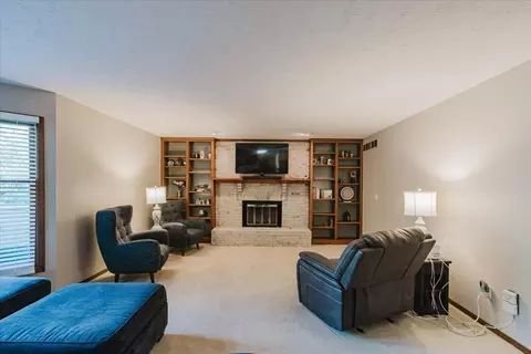 Living - 4 Inverness Dr, Bloomington, IL 61701 photo 3 of 5