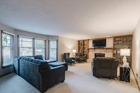 Living - 4 Inverness Dr, Bloomington, IL 61701 photo 1 of 5