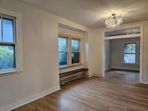 339 N Ridgeland Ave, Elmhurst, IL 60126 photo 5