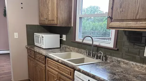 Kitchen - 322 Hillside Dr, Kewanee, IL 61443 photo 3 of 4
