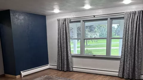 Living - 322 Hillside Dr, Kewanee, IL 61443 photo 2 of 7
