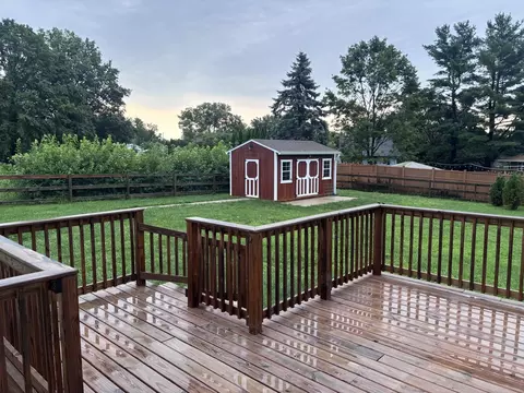 Exterior - 322 Hillside Dr, Kewanee, IL 61443 photo 3 of 5