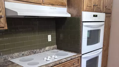 Kitchen - 322 Hillside Dr, Kewanee, IL 61443 photo 2 of 4