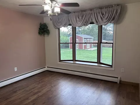 Living - 322 Hillside Dr, Kewanee, IL 61443 photo 5 of 7