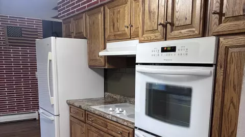 Kitchen - 322 Hillside Dr, Kewanee, IL 61443 photo 4 of 4