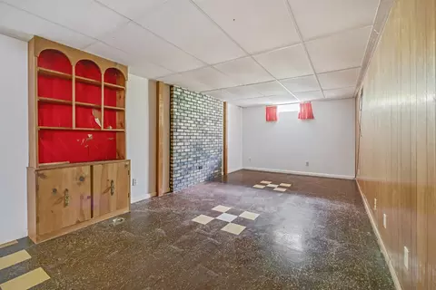 Other - 947 Diane Ave, Elgin, IL 60123 photo 6 of 11
