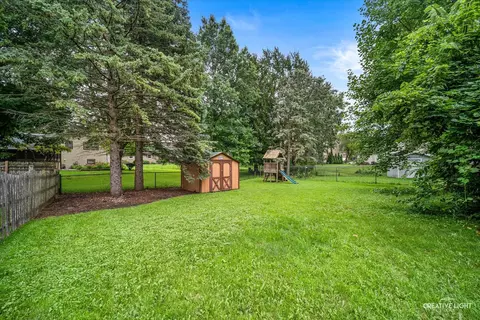 Exterior - 42 Lockman Cir, Elgin, IL 60123 photo 3 of 4