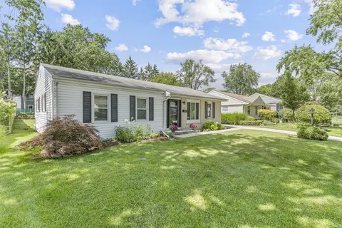 Exterior - 56 Birch Trl, Wheeling, IL 60090 photo 4 of 4