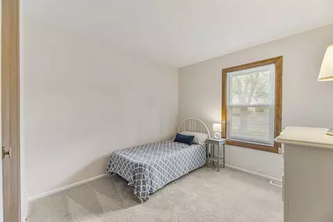 Bedroom - 56 Birch Trl, Wheeling, IL 60090 photo 4 of 4