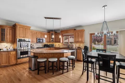 Kitchen - 12726 Shenandoah Trl, Plainfield, IL 60585 photo 2 of 2