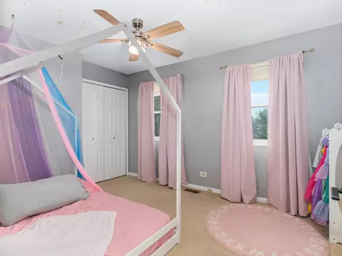 Bedroom - 809 Bruno Ct, Naperville, IL 60563 photo 5 of 5