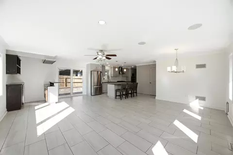 Living - 4220 Ponca St, Mchenry, IL 60050 photo 3 of 3