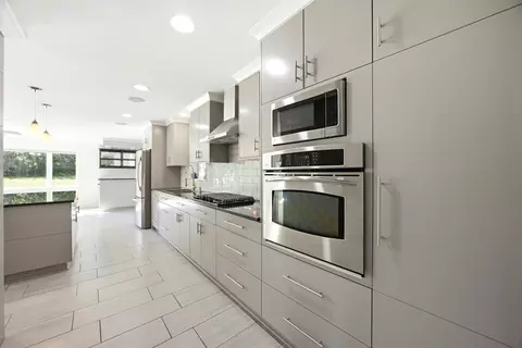 Kitchen - 4220 Ponca St, Mchenry, IL 60050 photo 2 of 8