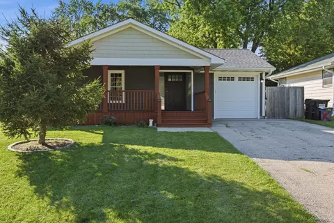 Exterior - 4220 Ponca St, Mchenry, IL 60050 photo 16 of 17