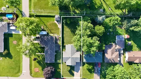 View/Area - 4220 Ponca St, Mchenry, IL 60050 photo 3 of 4