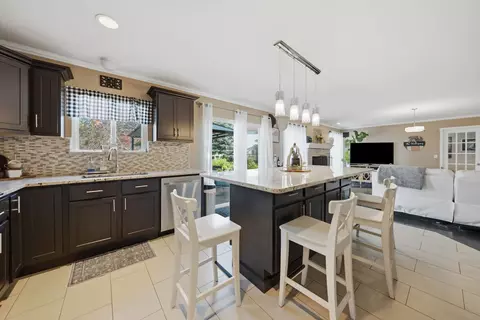 Kitchen - 1619 Golden Ridge Dr, Plainfield, IL 60586 photo 3 of 3