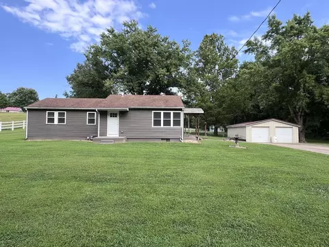 1720 Hugenberg Ln, Fowler, IL 62338 photo 38
