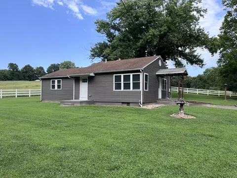 1720 Hugenberg Ln, Fowler, IL 62338 photo 33
