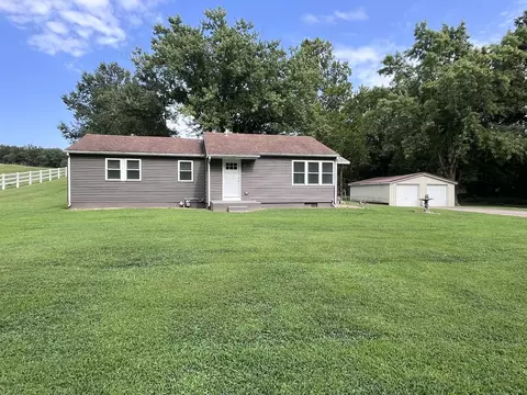 1720 Hugenberg Ln, Fowler, IL 62338 photo 39