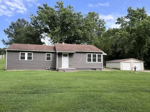 1720 Hugenberg Ln, Fowler, IL 62338 photo 40