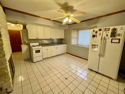 4521 Center Ave, Lyons, IL 60534 photo 4