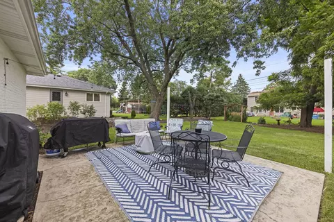 Exterior - n457 Papworth Street, Wheaton, IL 60187 photo 3 of 5