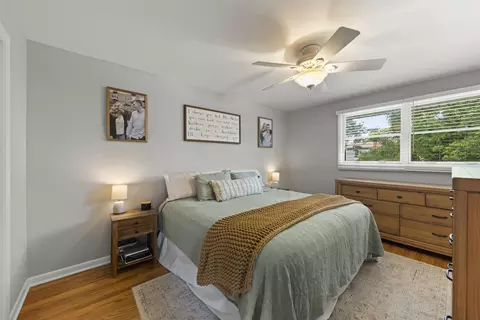 Bedroom - n457 Papworth Street, Wheaton, IL 60187 photo 1 of 4