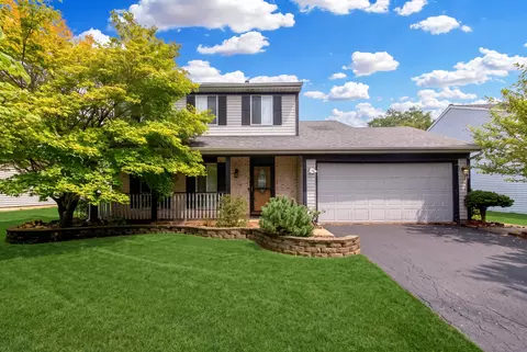 144 Red Cedar Dr, Streamwood, IL 60107