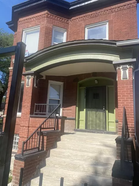 Exterior - 5658 S Honore St, Chicago, IL 60636 photo 4 of 6