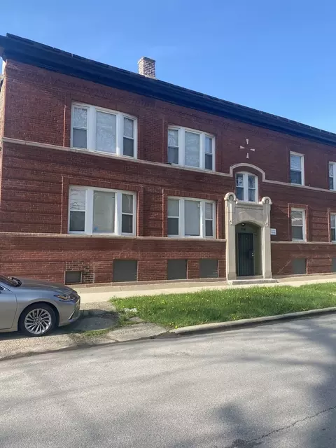 Exterior - 5658 S Honore St, Chicago, IL 60636 photo 2 of 6