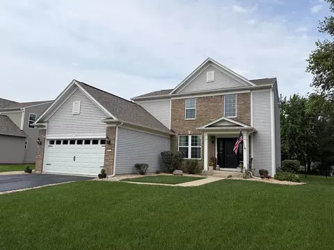 1577 Coral Dr, Yorkville, IL 60560