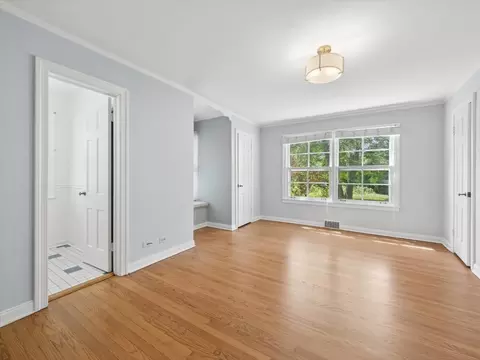 Bedroom - 904 S 2nd Ave, Des Plaines, IL 60016 photo 2 of 3