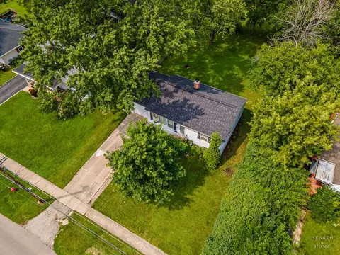 View/Area - 3906 Grove Ave, Mchenry, IL 60050 photo 1 of 2