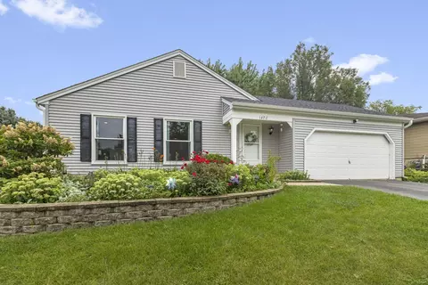 1470 S Tyler Rd, Saint Charles, IL 60174