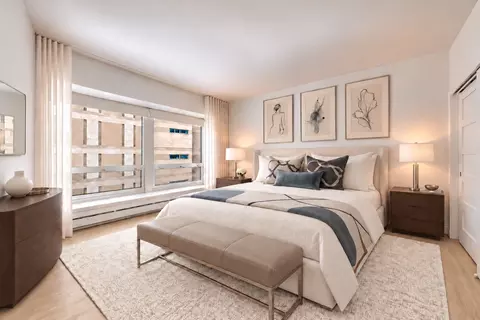 Bedroom - 57 E Delaware Pl #1802, Chicago, IL 60611 photo 4 of 5