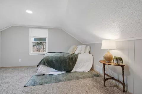 Bedroom - 1215 Colton Ave, Bloomington, IL 61701 photo 1 of 4