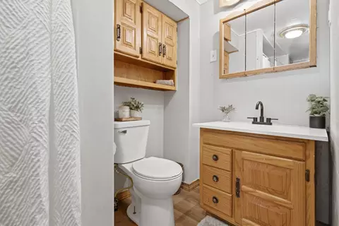 Bath - 1215 Colton Ave, Bloomington, IL 61701 photo 1 of 1