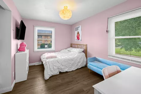 Bedroom - 1810 15th St, Silvis, IL 61282 photo 4 of 5