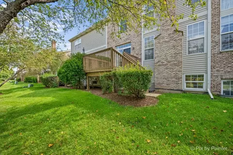Exterior - 1248 Bradley Cir, Elgin, IL 60120 photo 7 of 9