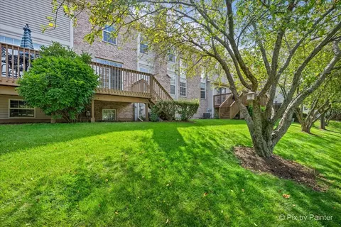 Exterior - 1248 Bradley Cir, Elgin, IL 60120 photo 5 of 9