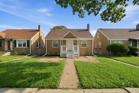 3606 Madison St, Bellwood, IL 60104