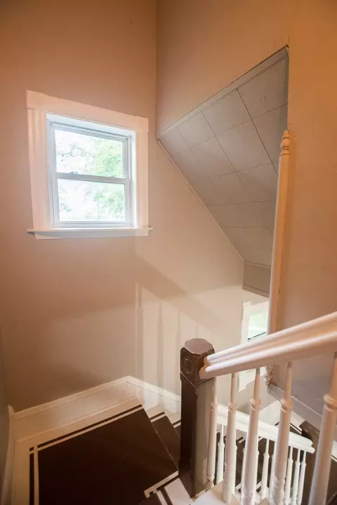 Entry Way - 1502 S Galena Ave, Dixon, IL 61021 photo 5 of 5