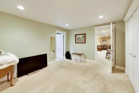 Bedroom - 933 Spindletree Ave, Naperville, IL 60565 photo 5 of 5