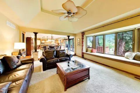 Living - 933 Spindletree Ave, Naperville, IL 60565 photo 3 of 3